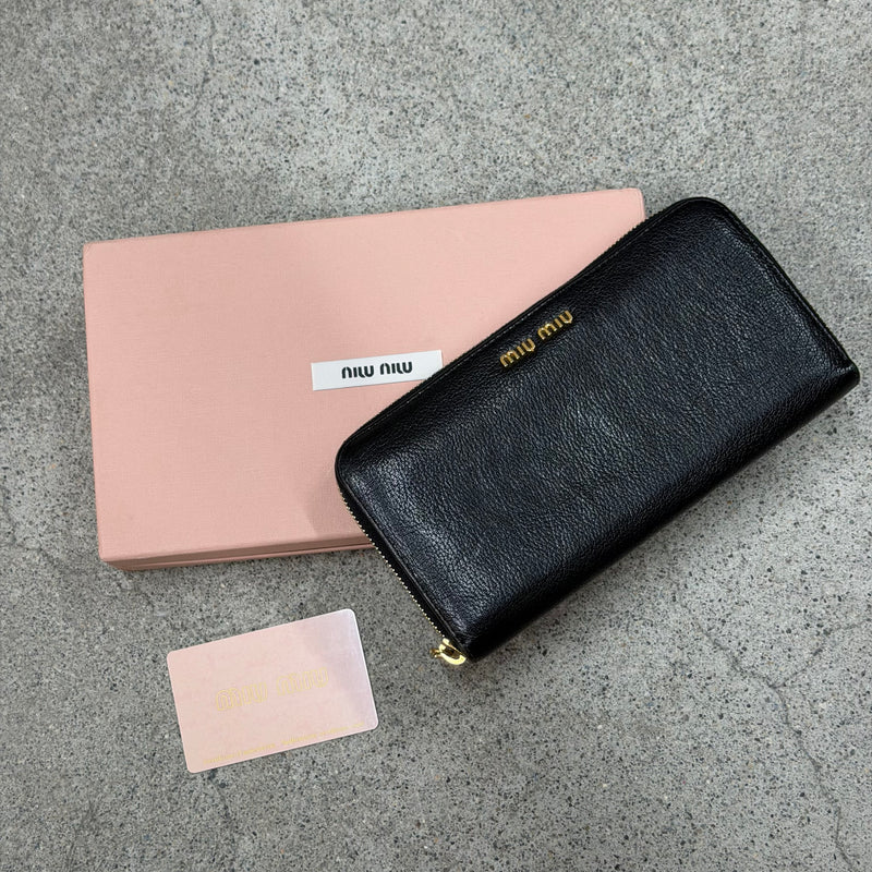 Miu Miu portefeuille long