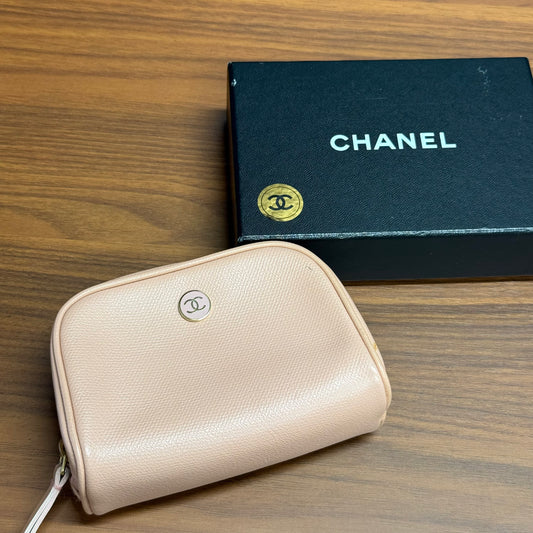 Chanel Pochette