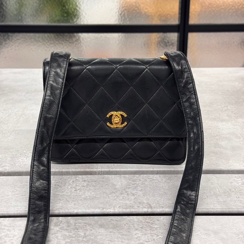 Chanel Wallet on Chain COCO CRUSH