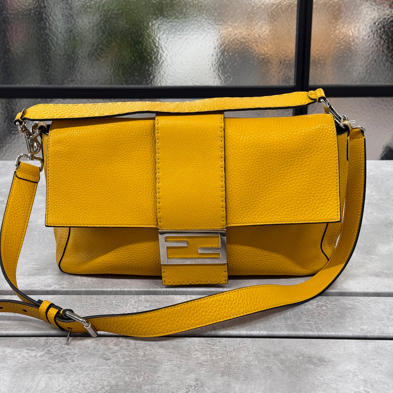 Fendi Baguette XL