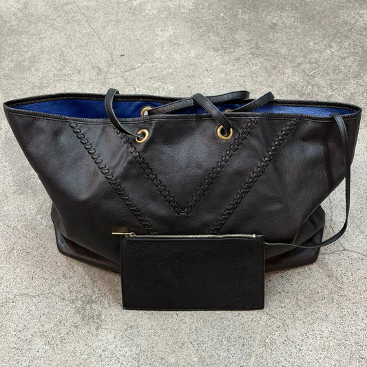 Yves Saint-Laurent Shopping
