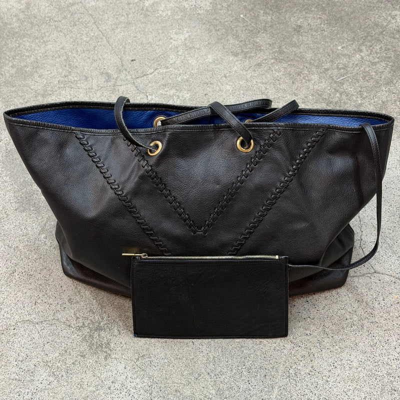 Yves Saint-Laurent Shopping