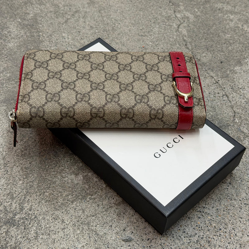 Gucci portefeuille monogramme