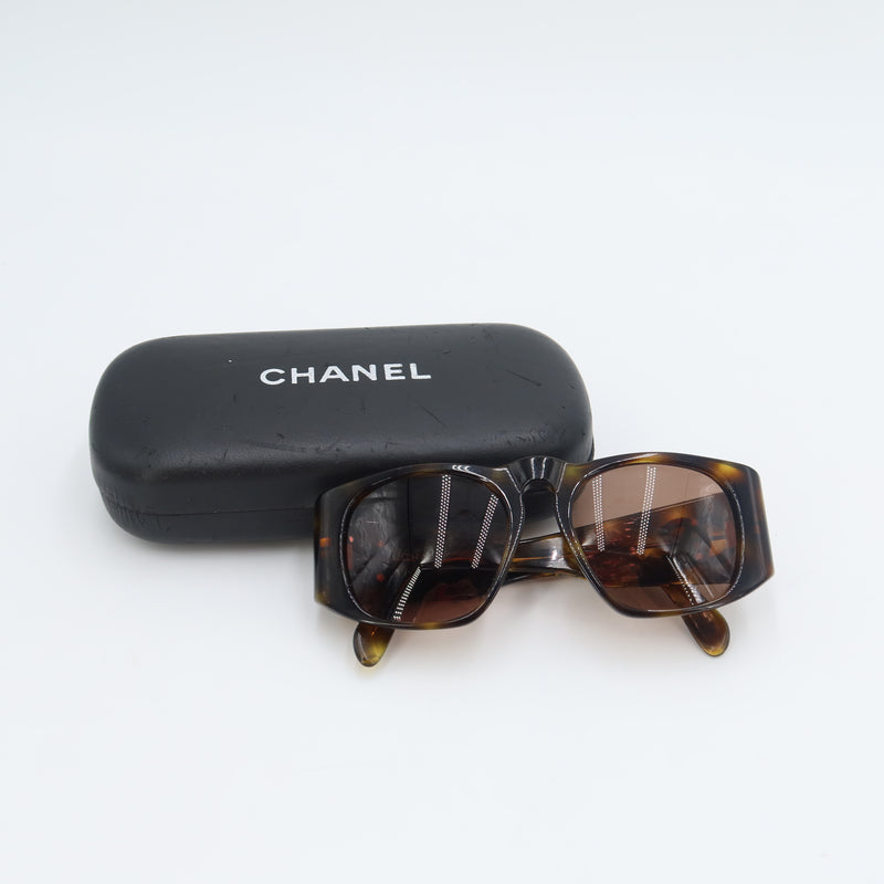 Chanel lunette de soleil vintage