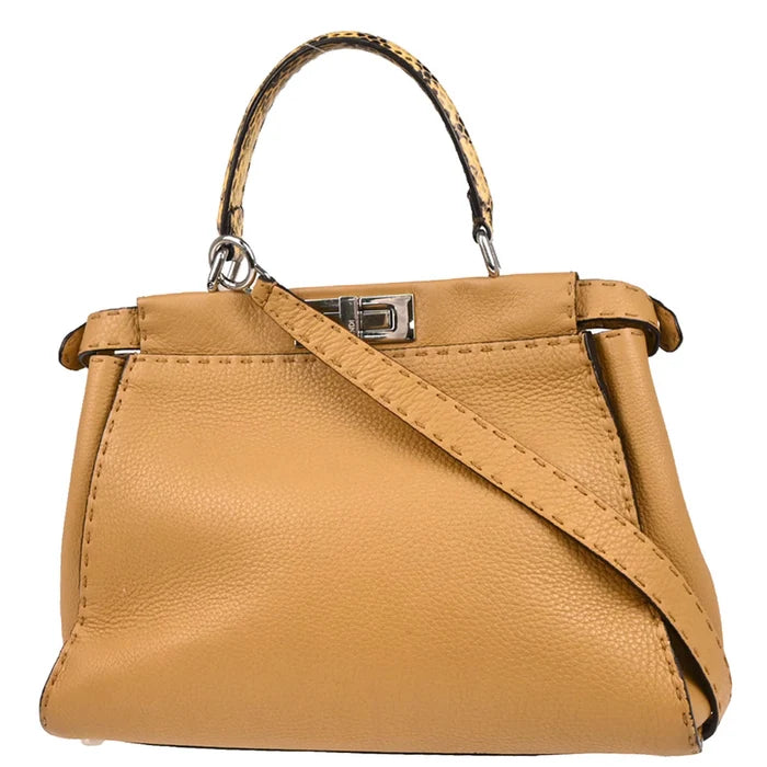 Fendi Peekaboo selleria MM