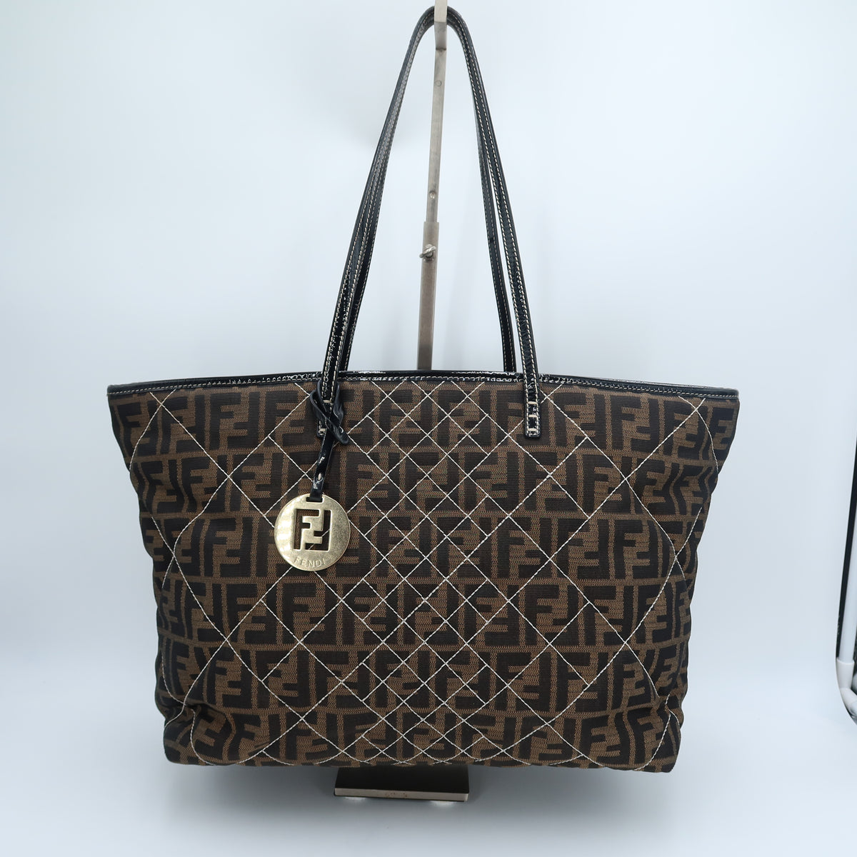 Fendi Shopping