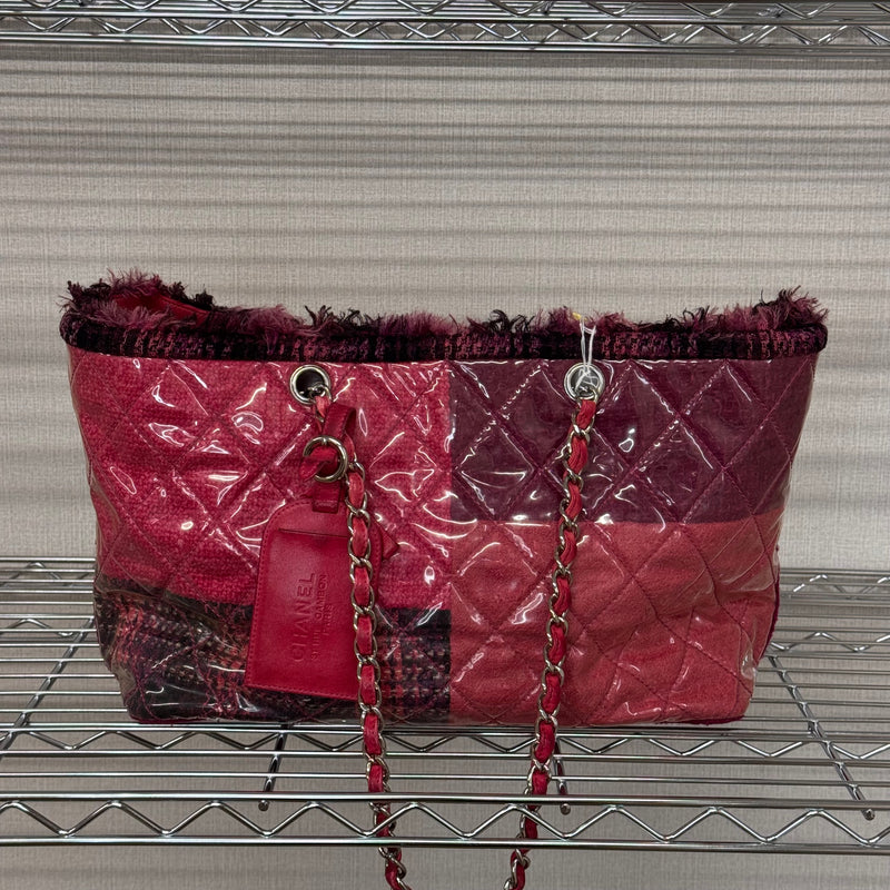 Chanel Shopping