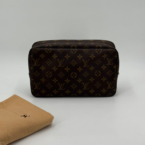 Louis Vuitton Trousse de Toilettes GM