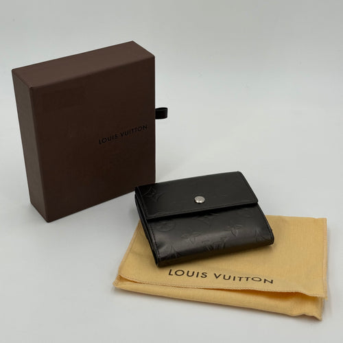 Louis Vuitton Portefeuille compact mat