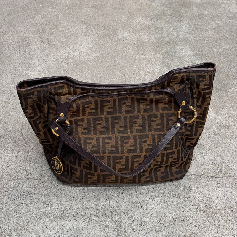 Fendi Shopping