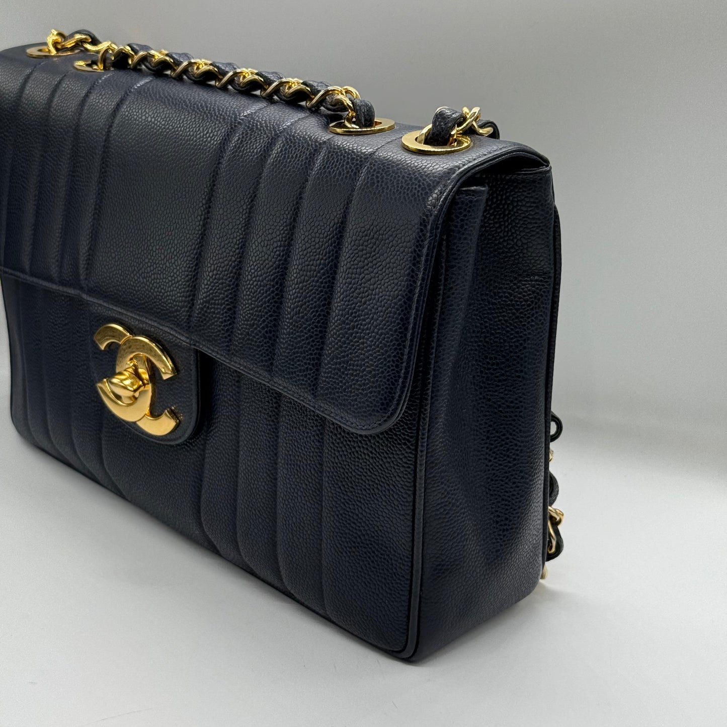 Chanel jumbo caviar navy