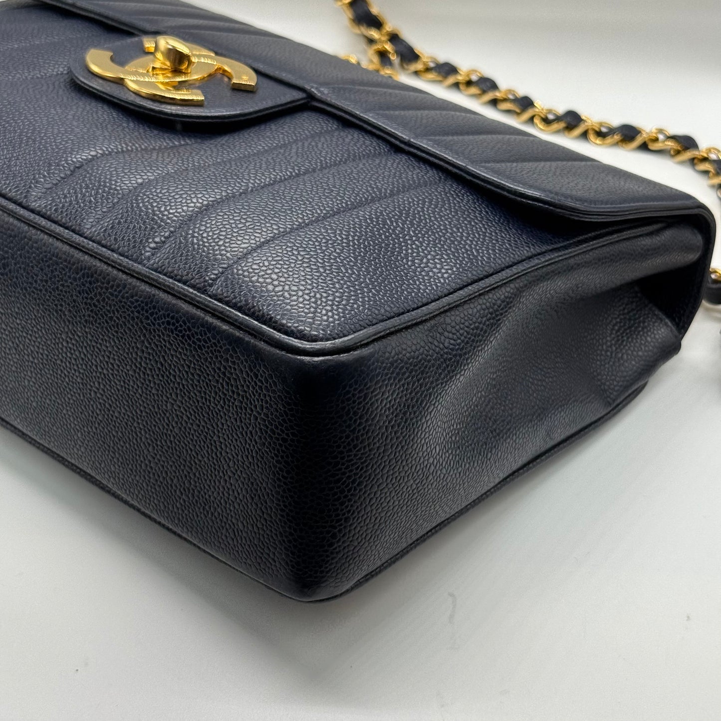 Chanel jumbo caviar navy