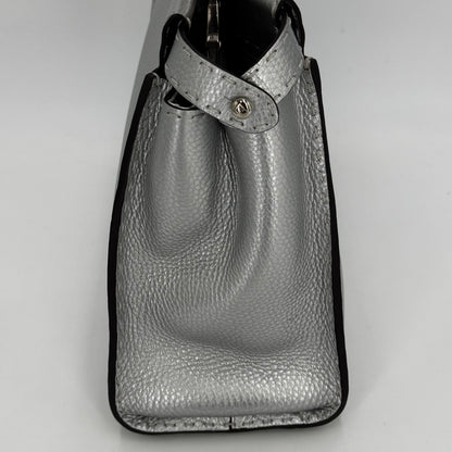 Fendi Peekaboo