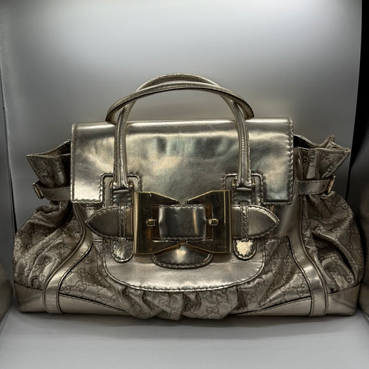 Gucci Shopping