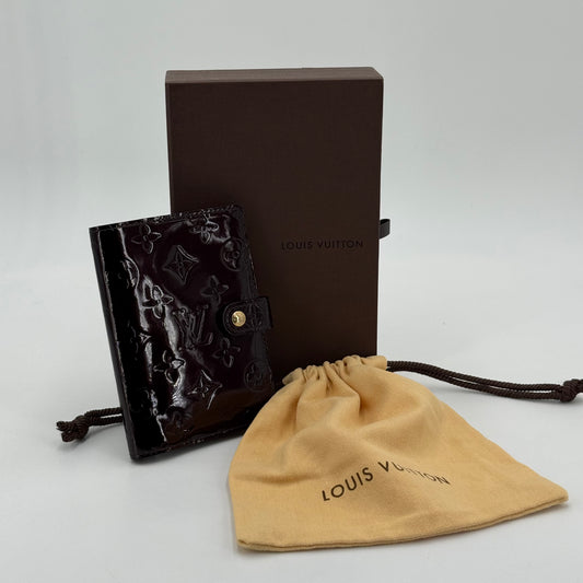 Louis Vuitton agenda vernis amarante PM