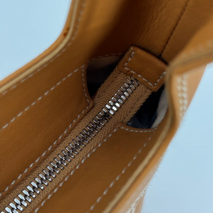 Salvatore Ferragamo Hobo