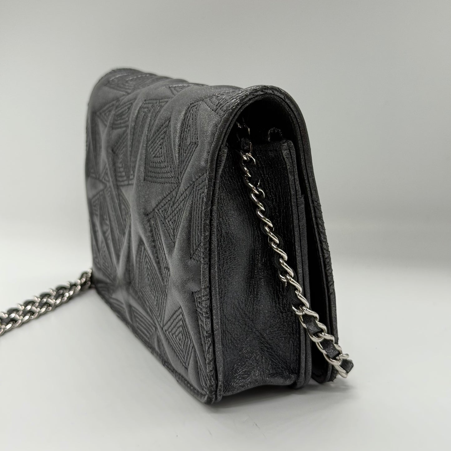 Chanel Wallet on Chain