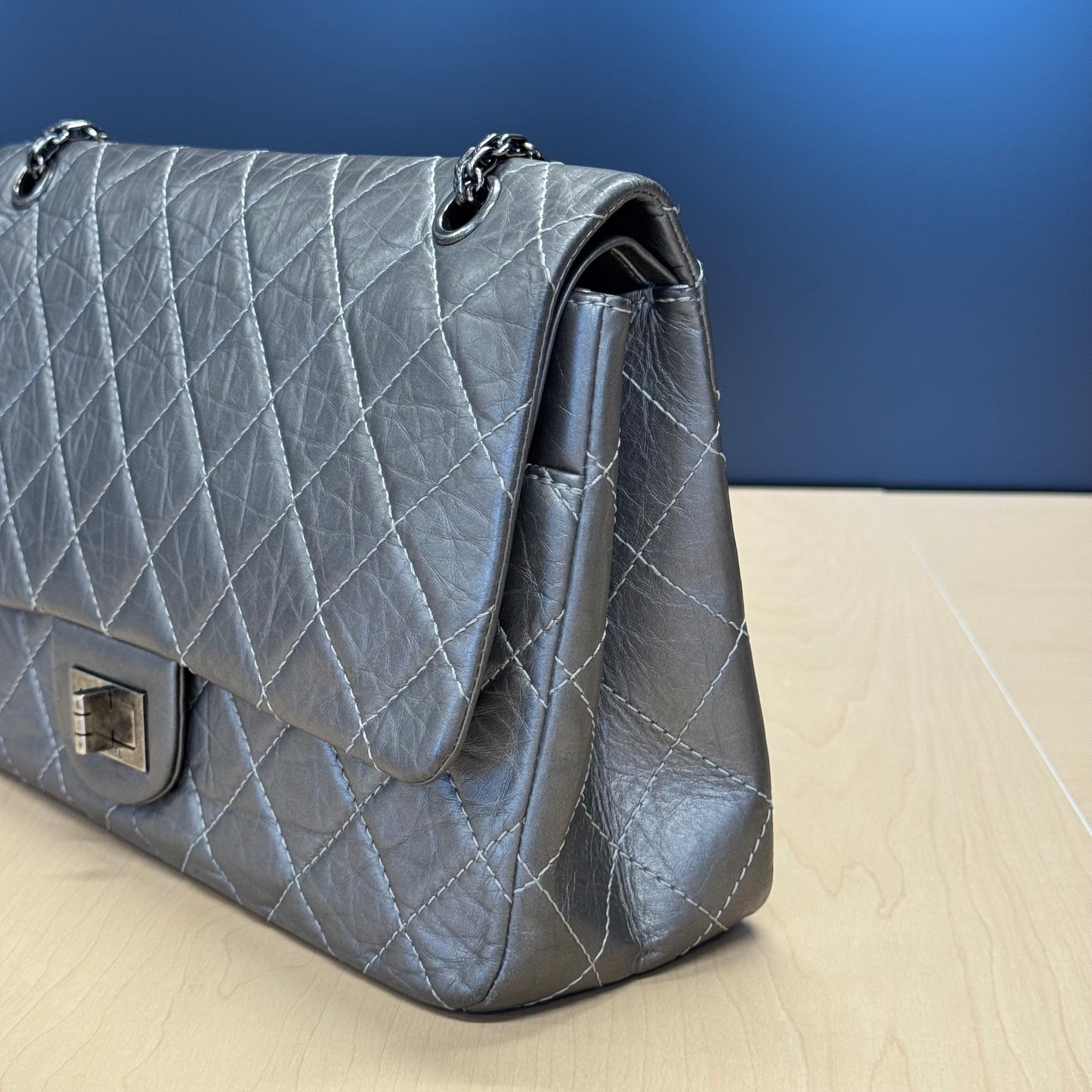 Chanel 2.55 Gris argent GM