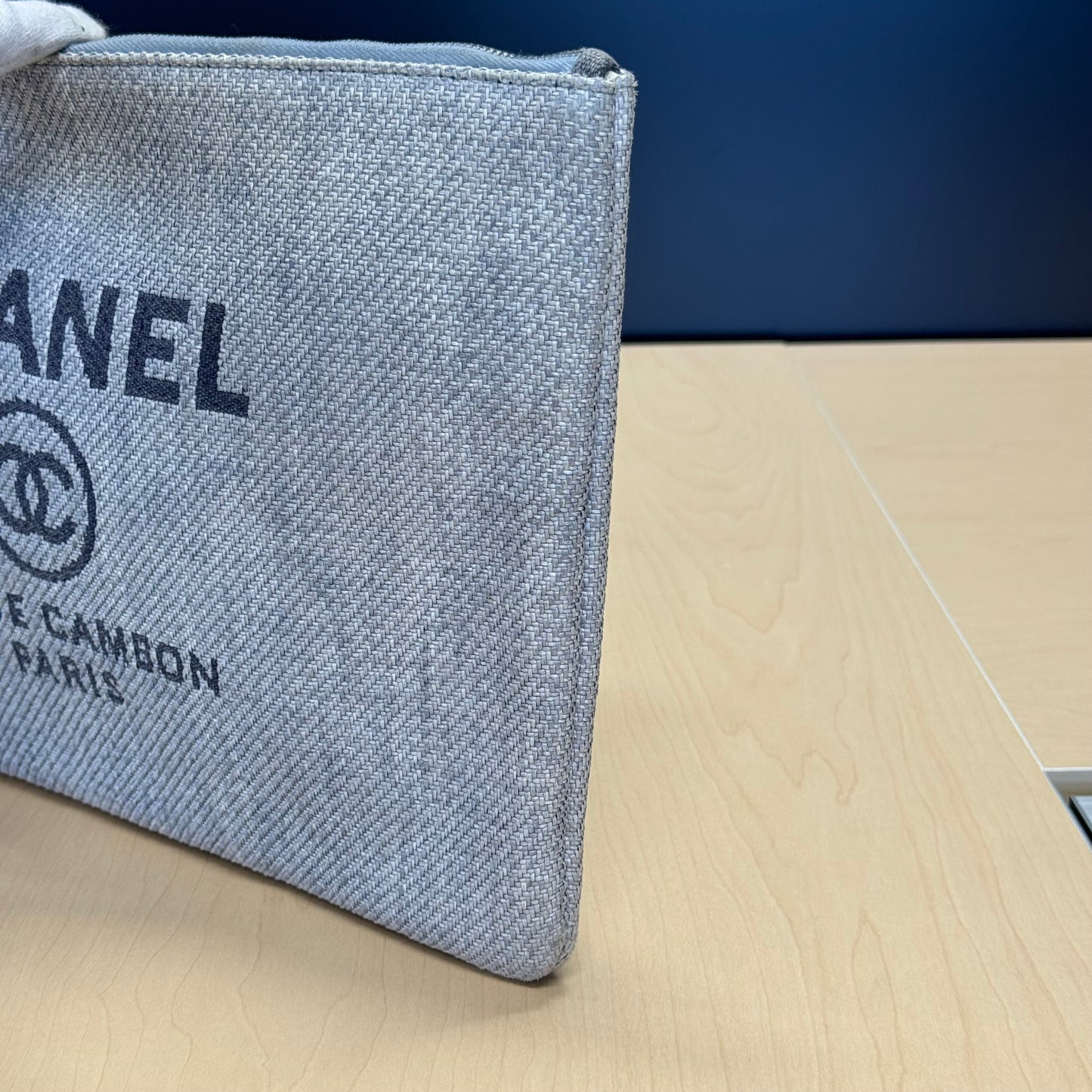 Chanel pochette Deauville