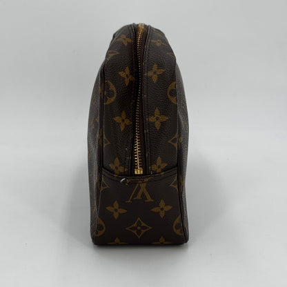 Louis Vuitton Trousse cosmétique