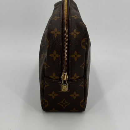 Louis Vuitton Trousse cosmétique