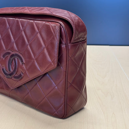 Chanel caméra Bordeaux