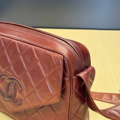 Chanel caméra Bordeaux
