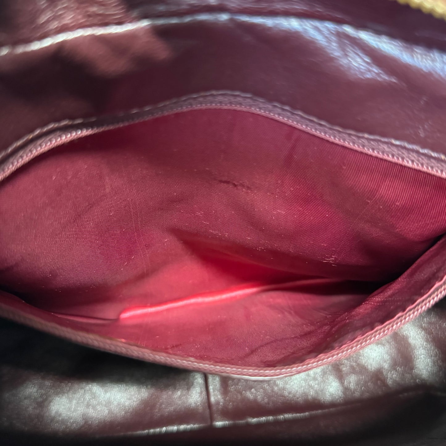 Chanel caméra Bordeaux