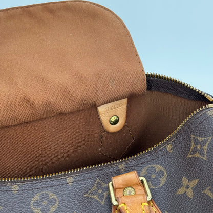 Louis Vuitton Speedy 30
