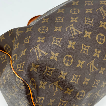 Louis Vuitton Speedy 40