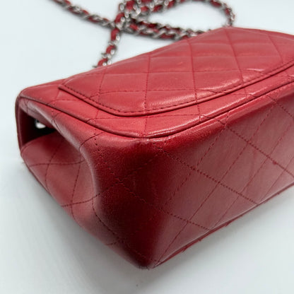 Chanel Classique Square
