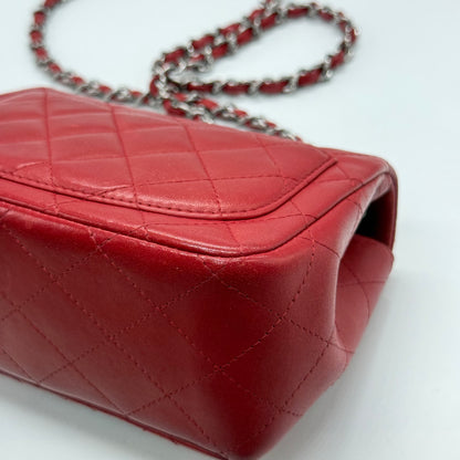 Chanel Classique Square