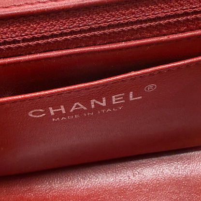 Chanel Classique Square