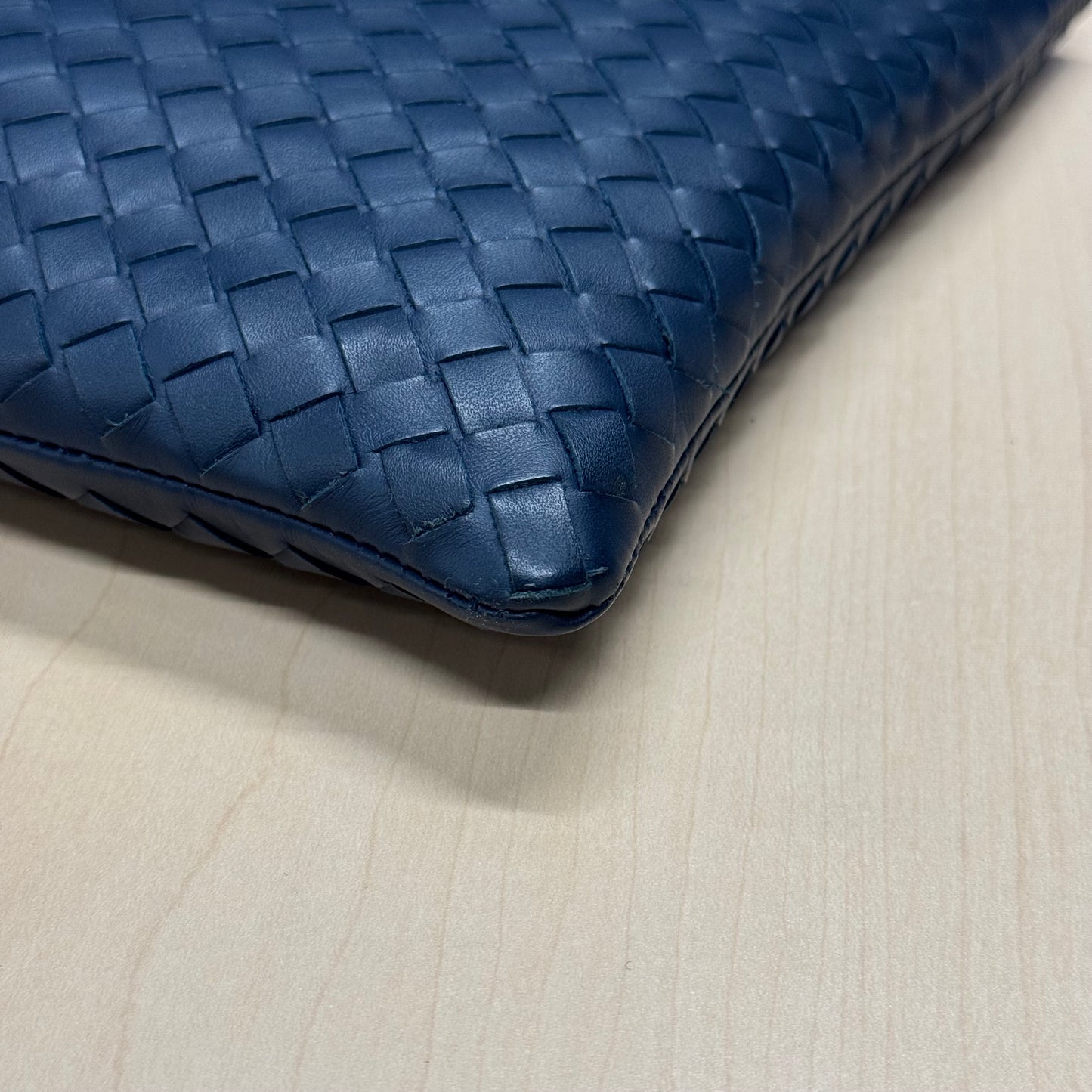 Bottega Veneta Porte documents