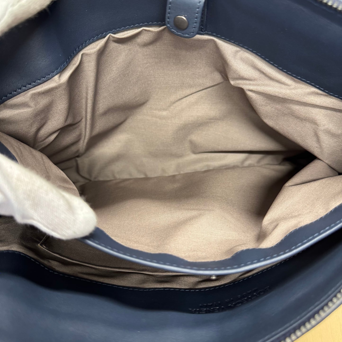 Bottega Veneta Porte documents