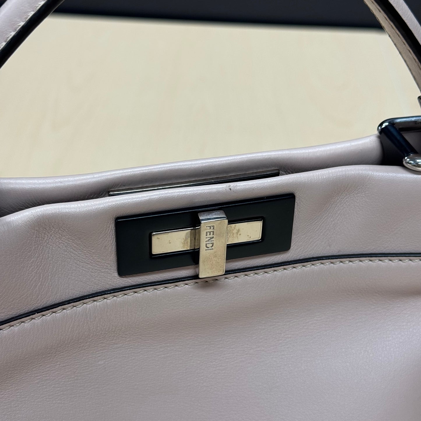 Fendi Peekaboo soft rose