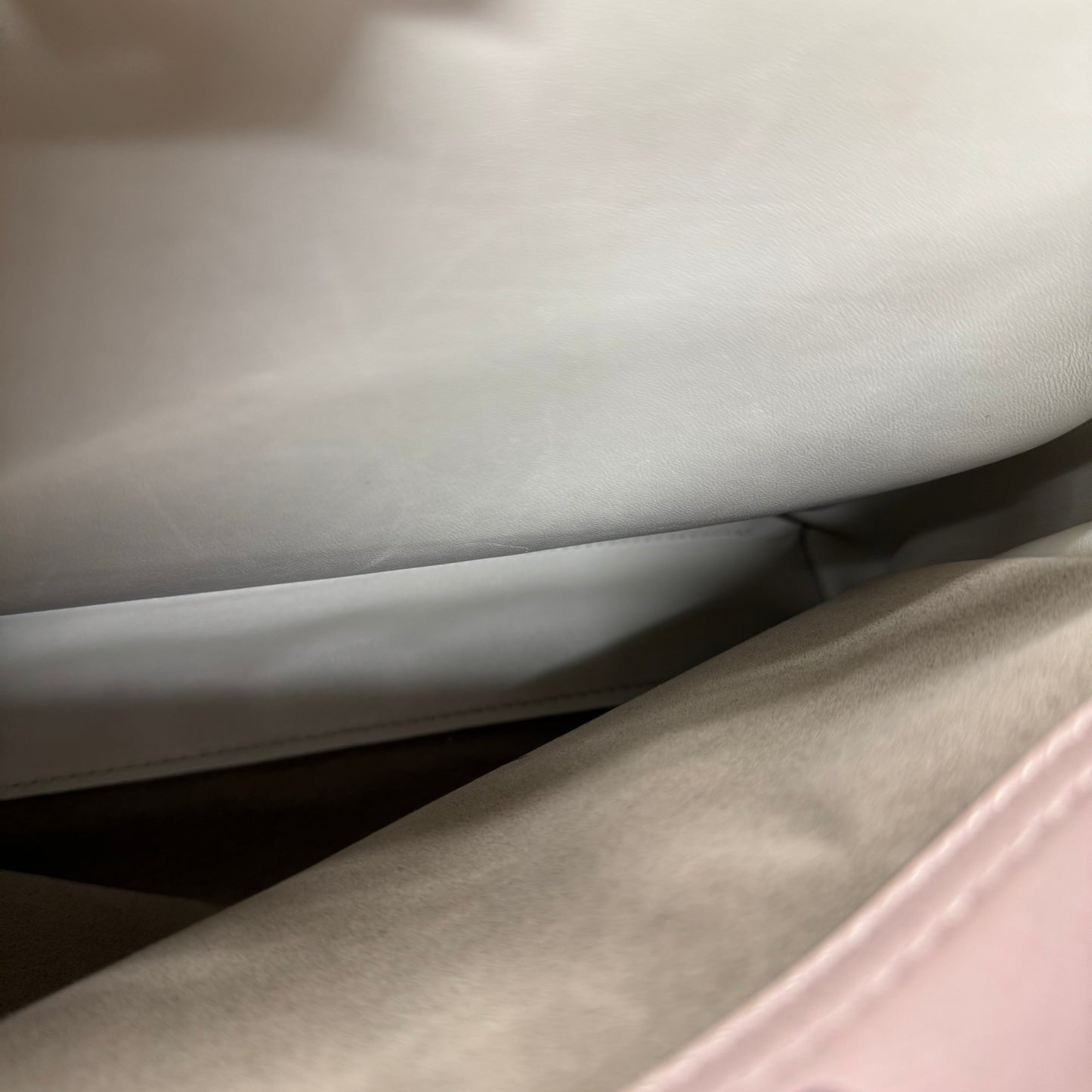 Fendi Peekaboo soft rose