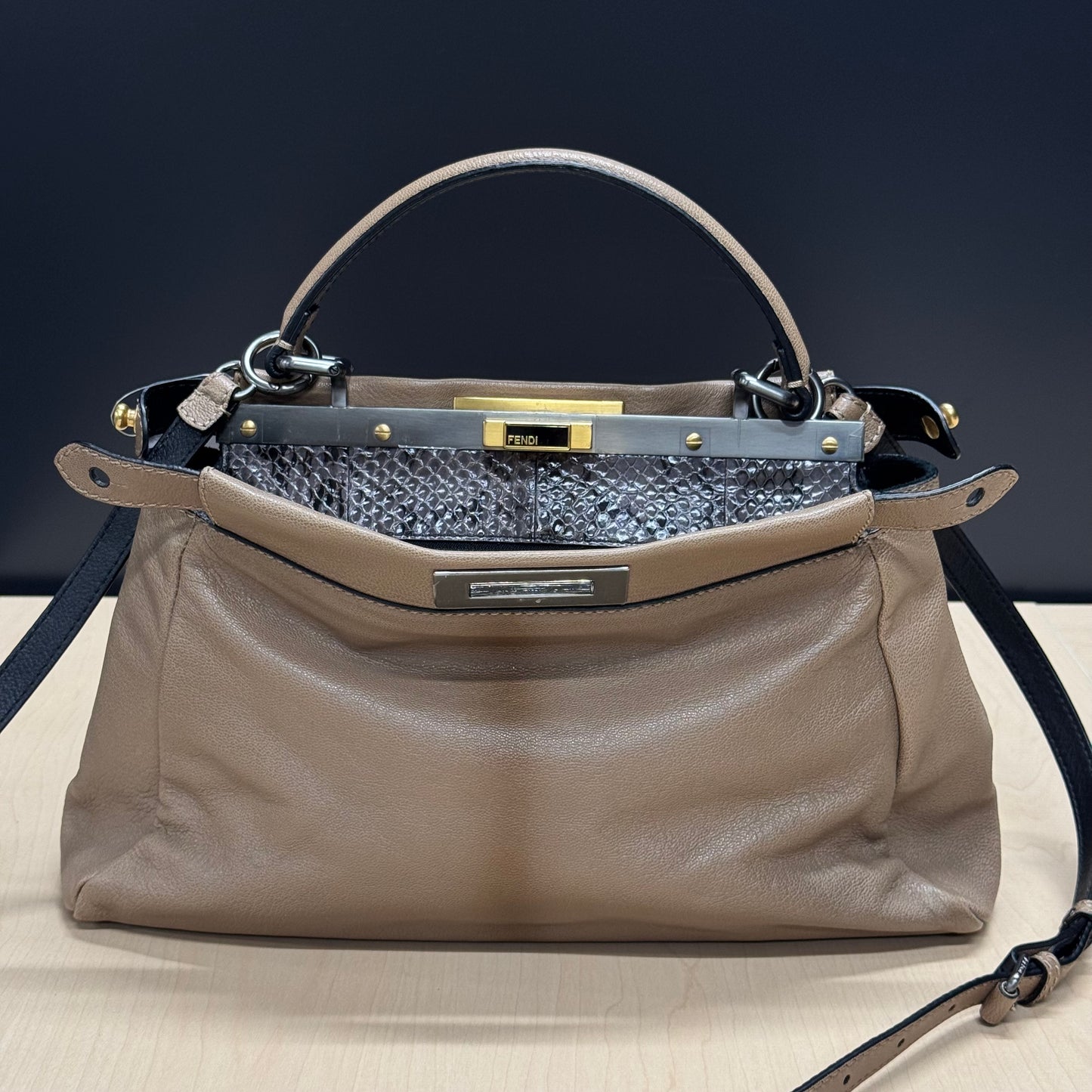 Fendi peekaboo MM soft camel