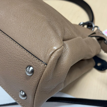Fendi peekaboo MM soft camel