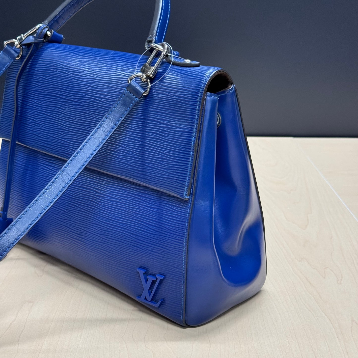 Louis Vuitton Cluny