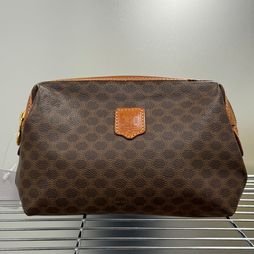 Céline pochette cosmétiques