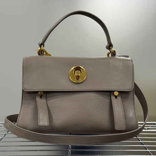 Yves Saint-Laurent Muse II