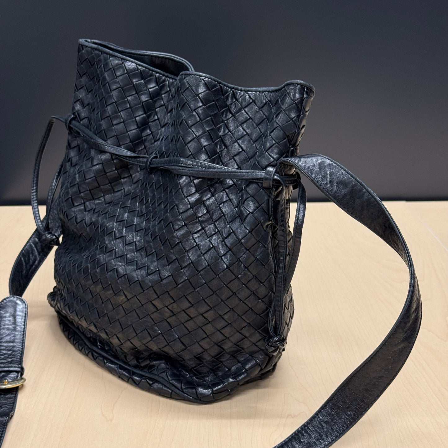 Bottega Veneta sac seau noir