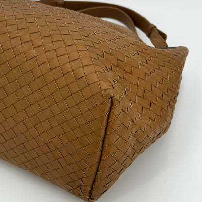 Bottega Veneta shopping Garda