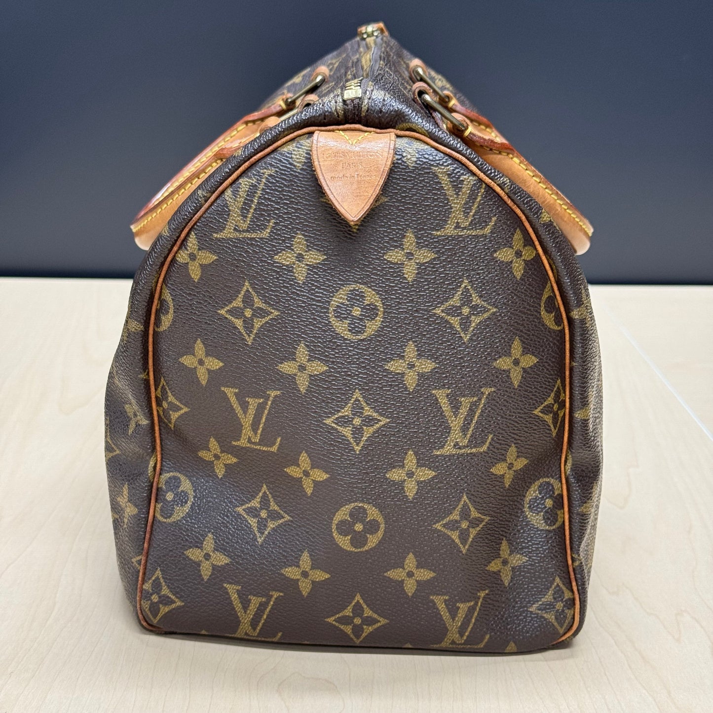 Louis Vuitton Speedy 30