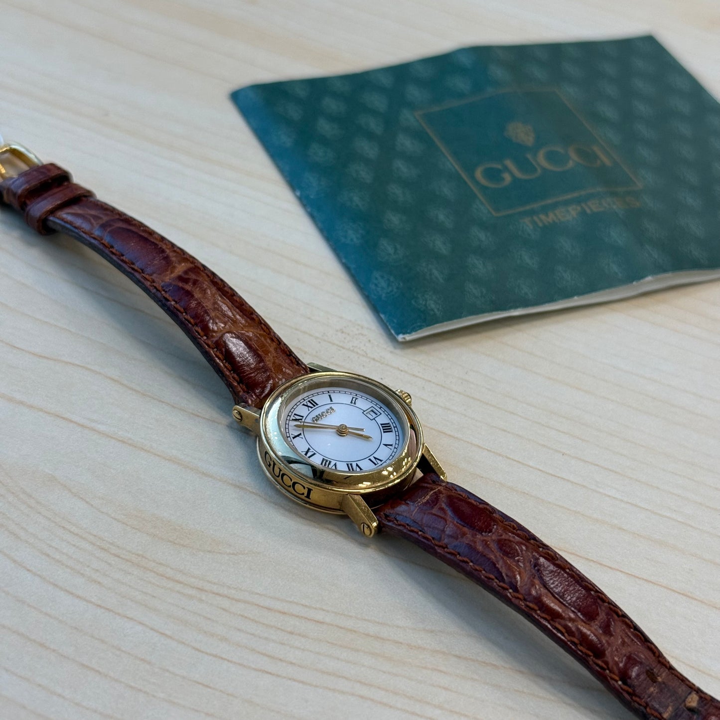 Gucci Montre 7200L