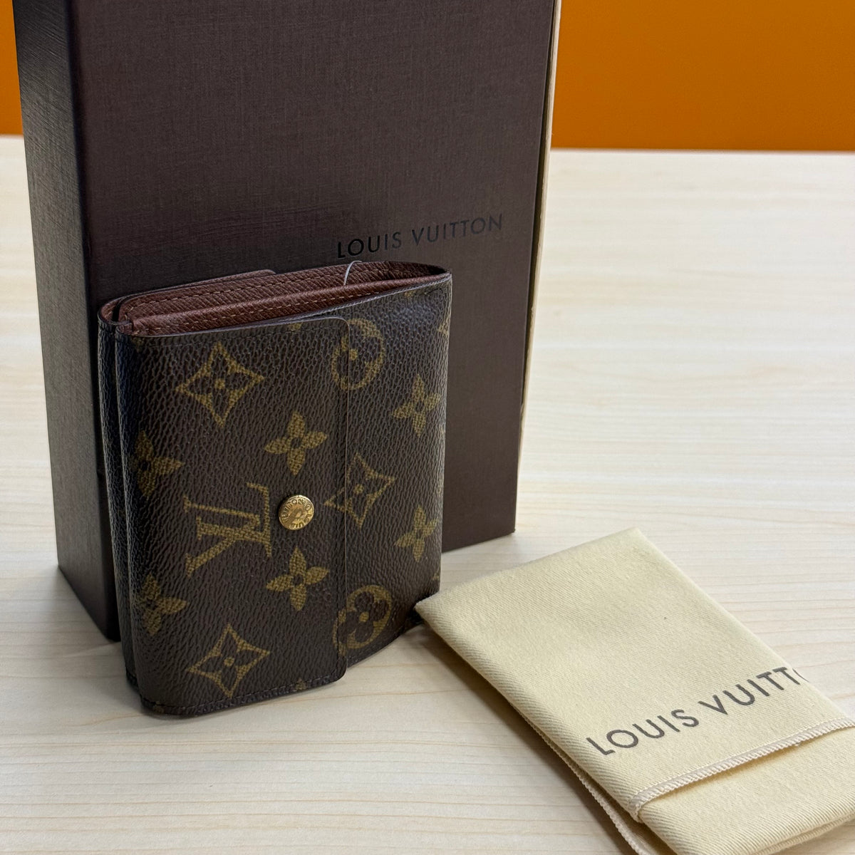 Louis Vuitton Portefeuille Elise