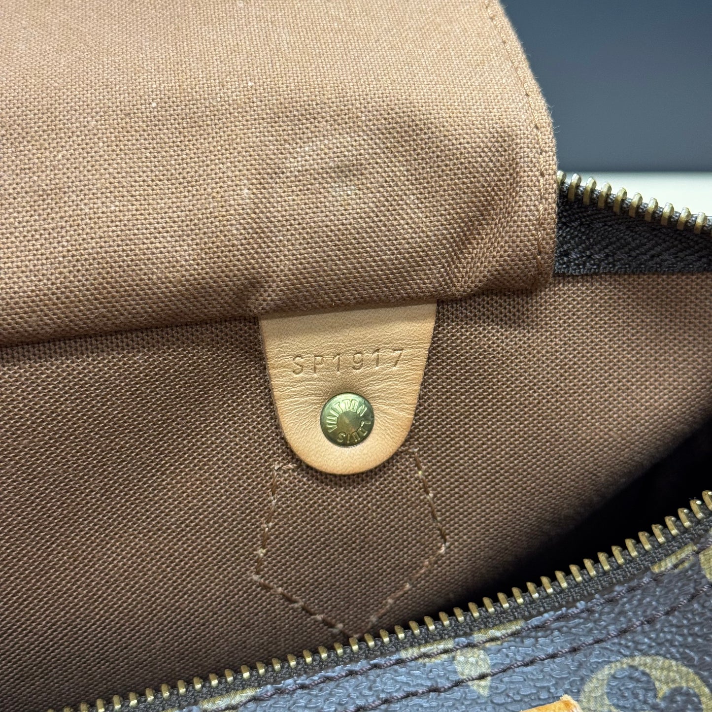 Louis Vuitton Speedy 30