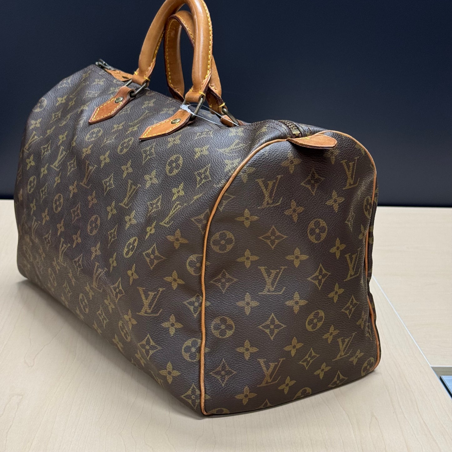 Louis Vuitton Speedy 40
