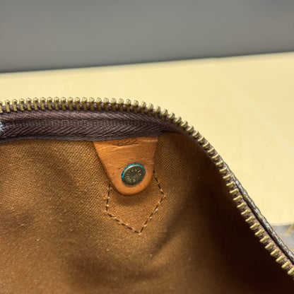Louis Vuitton Speedy 40